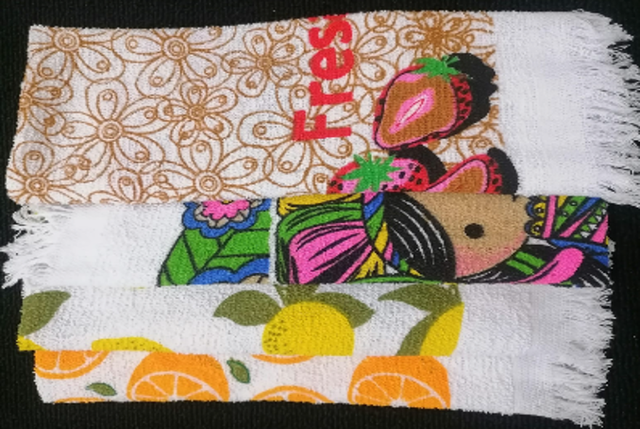 SECADOR ALGODÓN ESTAMPADO BARBAS 35x65cm