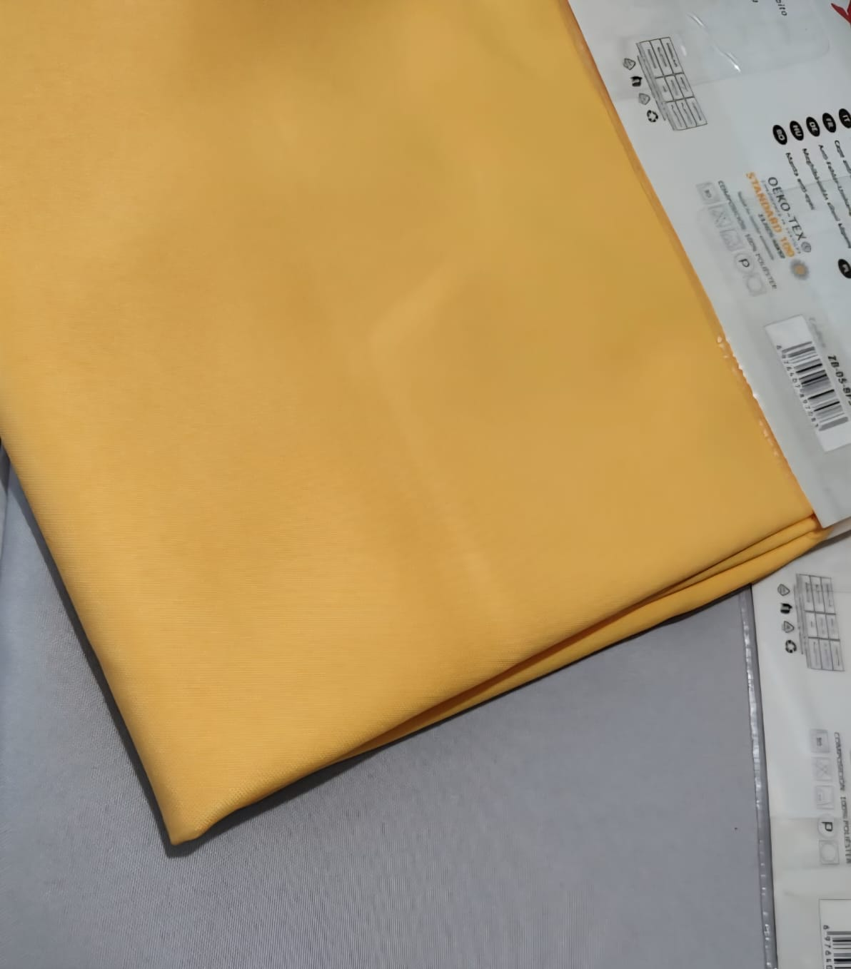 MANTEL ANTIMANCHAS LISO